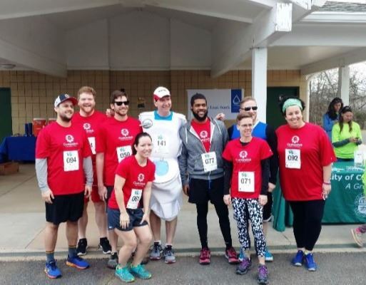 Fix a Leak Family 5K Group picture