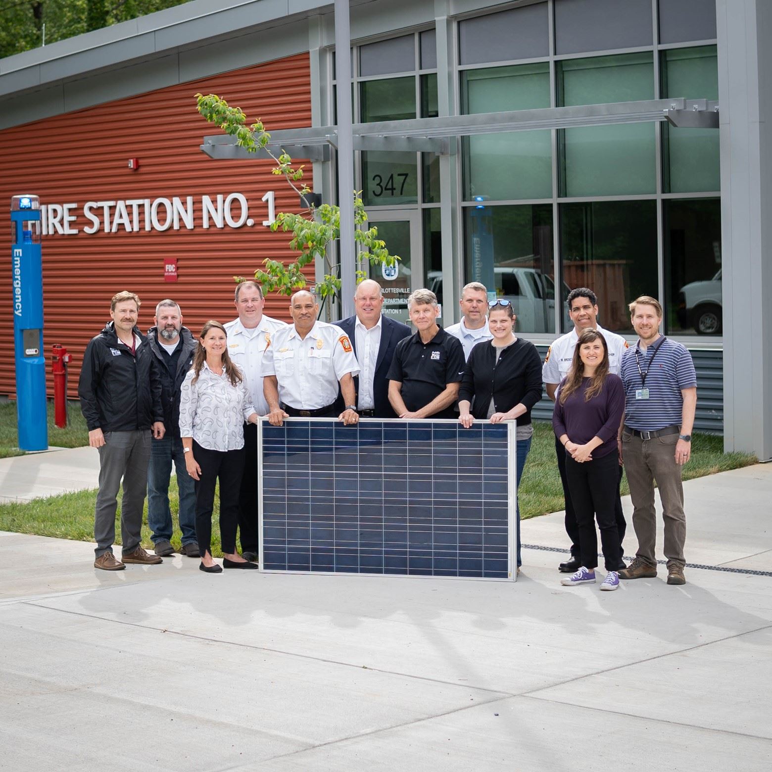 CFD Solar System Ribbon Cutting Group Pic